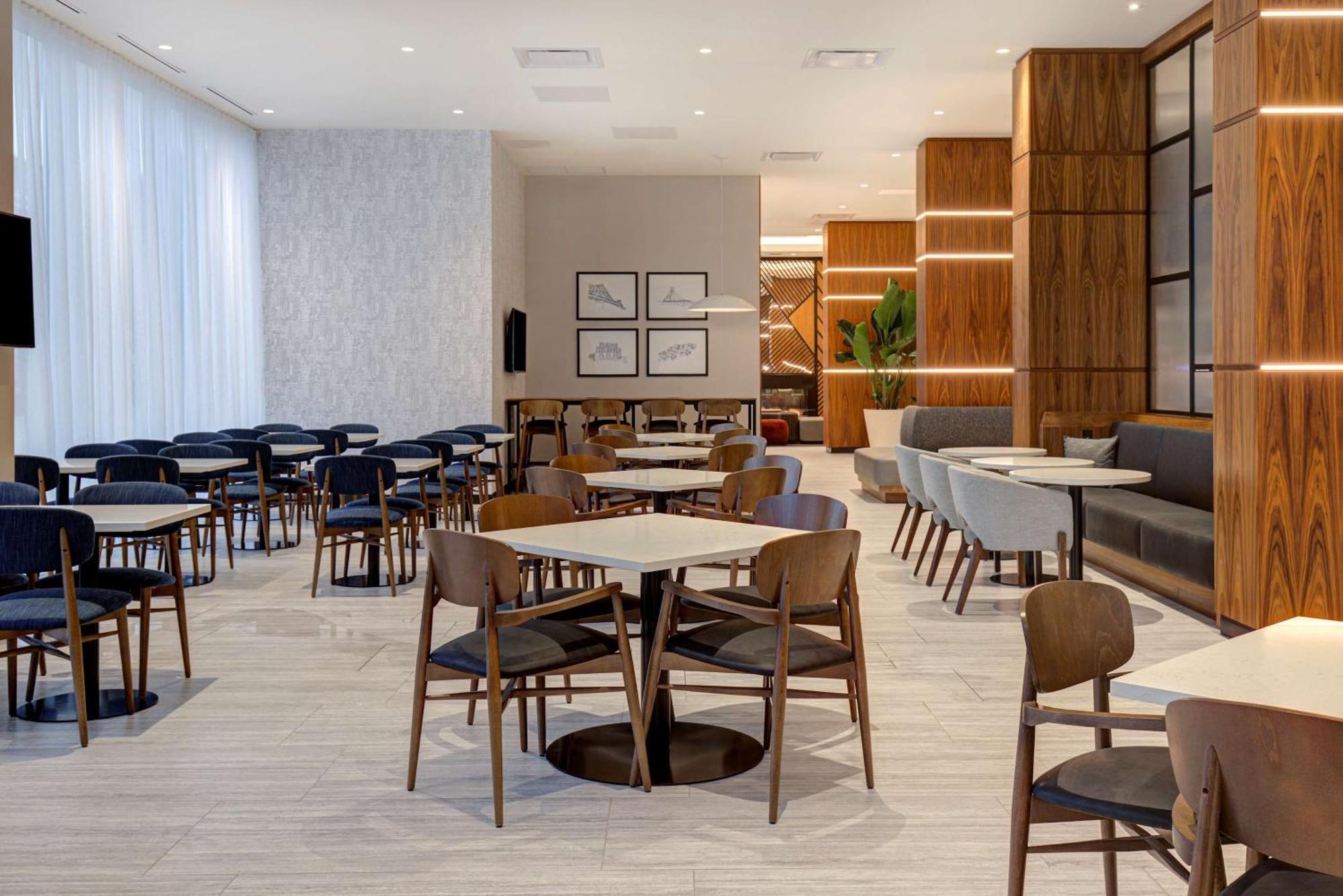 Homewood Suites By Hilton Montreal Downtown Buitenkant foto